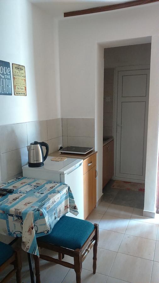 Dom Za Odmor J&S Apartment Sutomore Ngoại thất bức ảnh